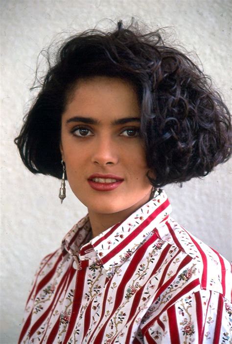 salma hayek fotos de joven|Salma Hayek: sus mejores fotos de joven hasta la actualidad。